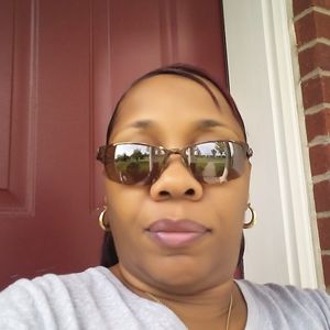 Meet your Posher, Tonya